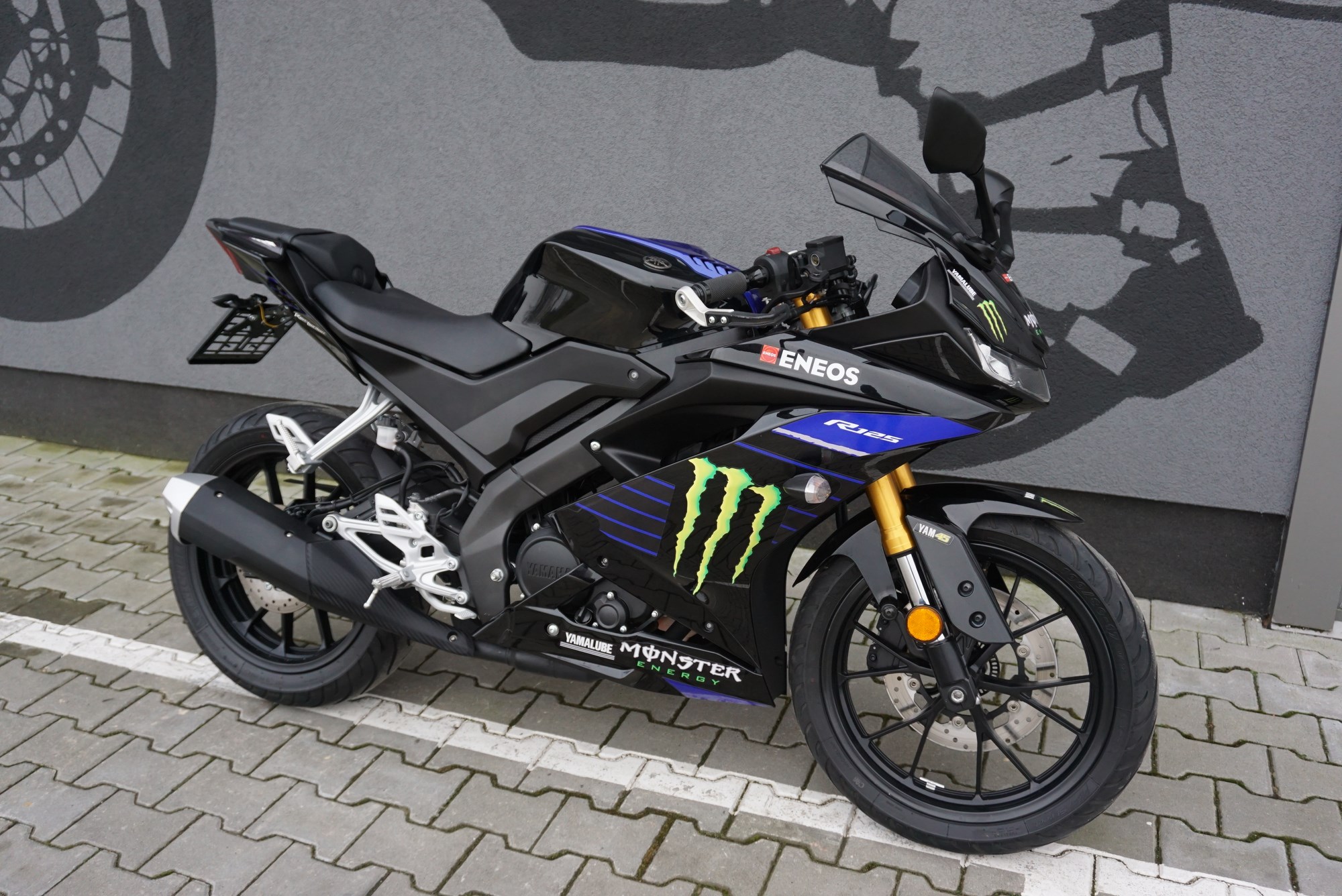 Yamaha YZF R125 Monster