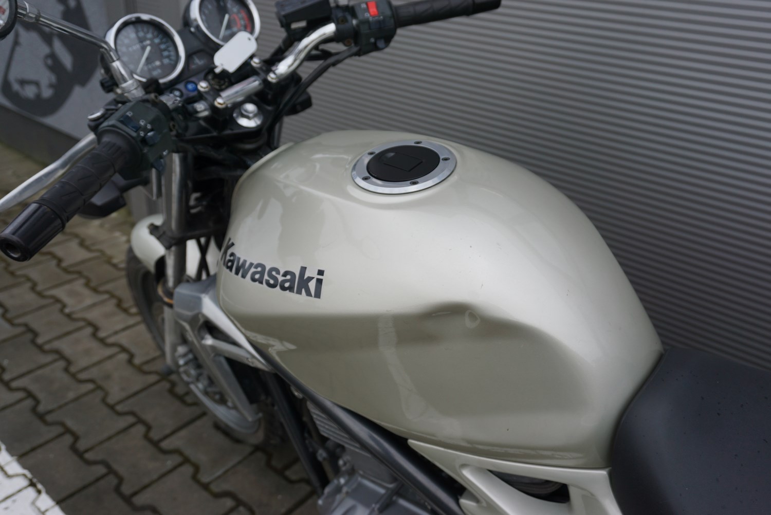 Kawasaki ER-5n