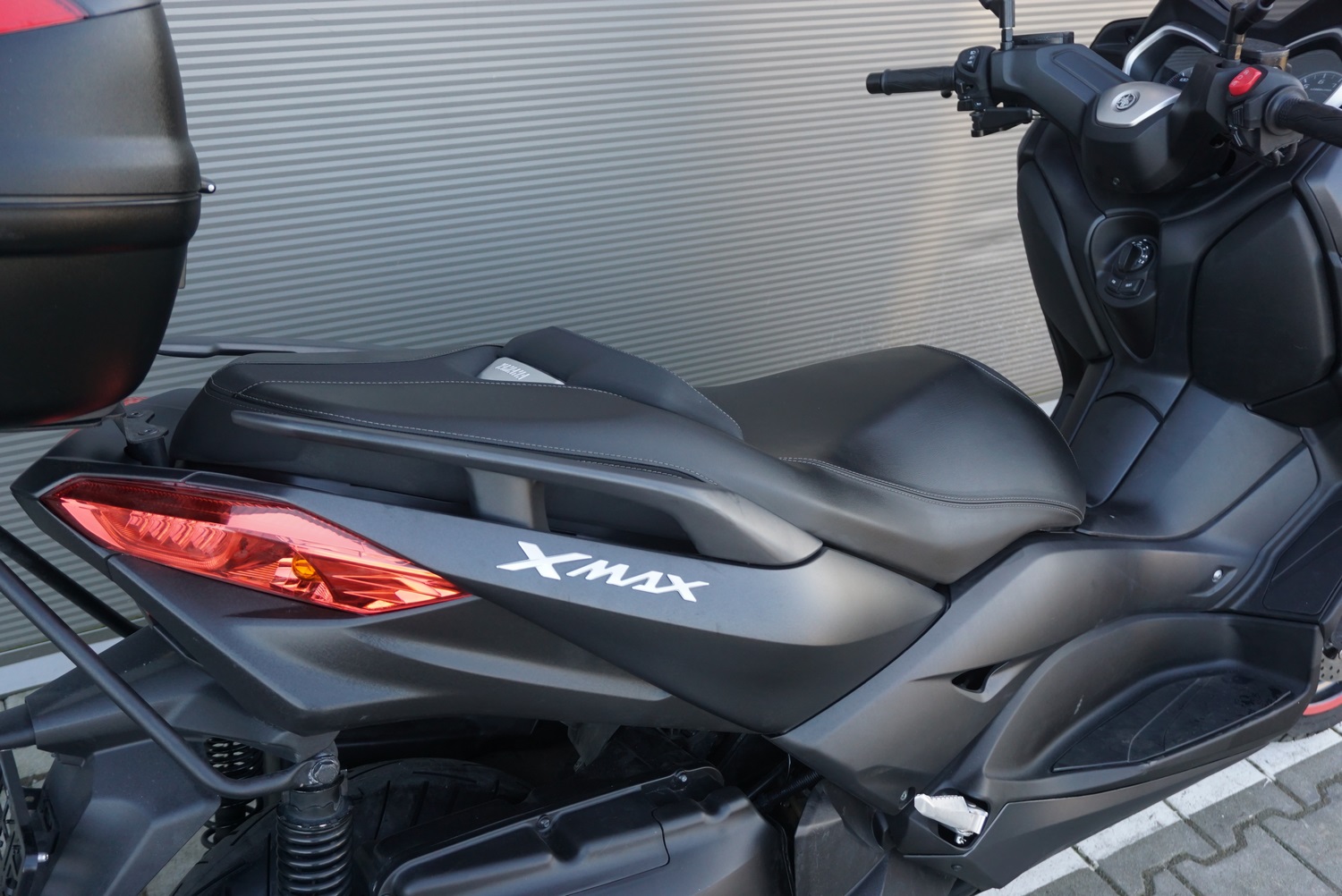 Yamaha X-Max 400 ABS